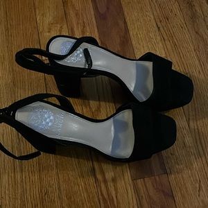 Vince camuto heels suede size 8.5